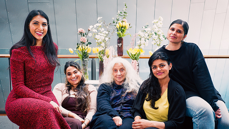Hampstead welcomes Lotus Beauty cast