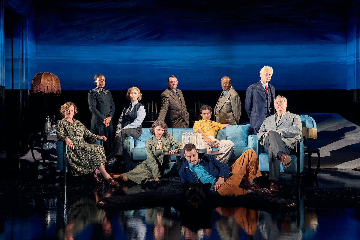 FIRST LOOK: And Then There Were None on road to Richmond Theatre